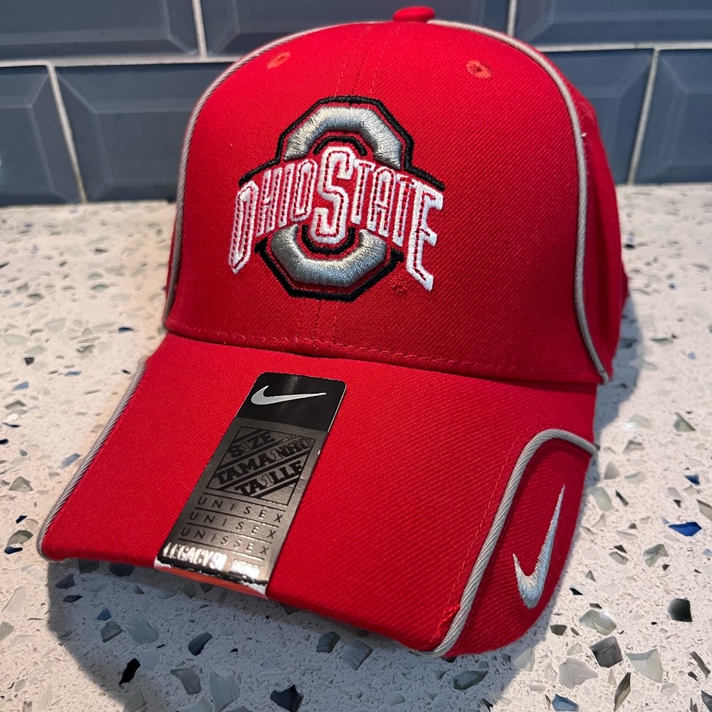Nike Legacy 91 Red Ohio State Baseball Cap with Silver Trim